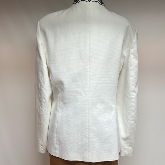 Talbots jacket with  embroidered decoration - Picture 9 of 14
